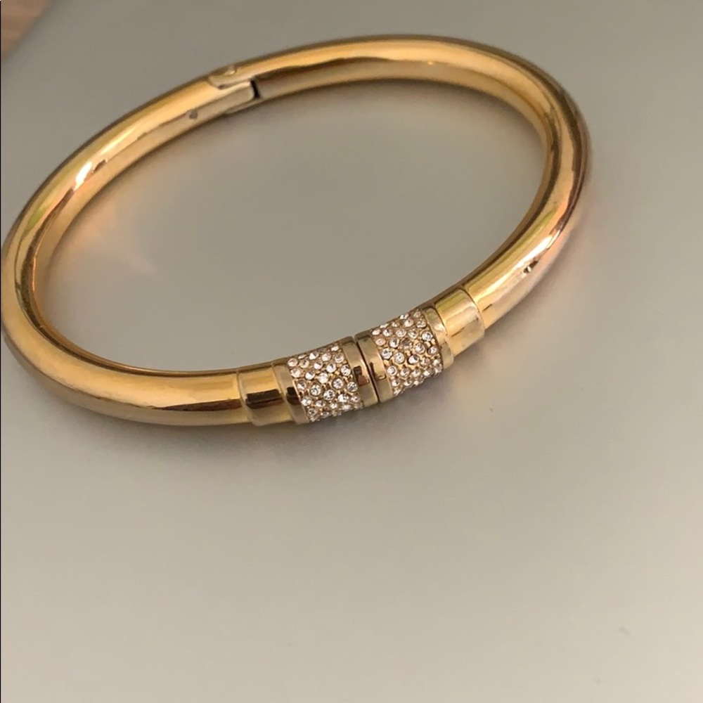 Michael Kors Clasp bracelet